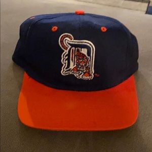 Detroit tigers hat